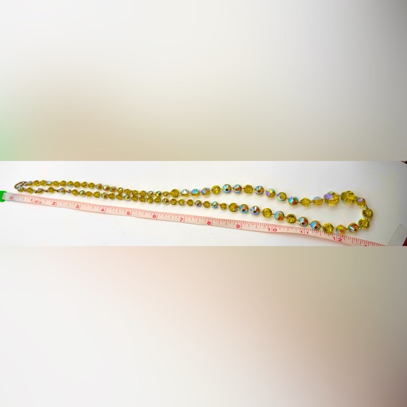 Art Deco Crystal Necklace, Great Preowned Condition - Picture 6 of 7